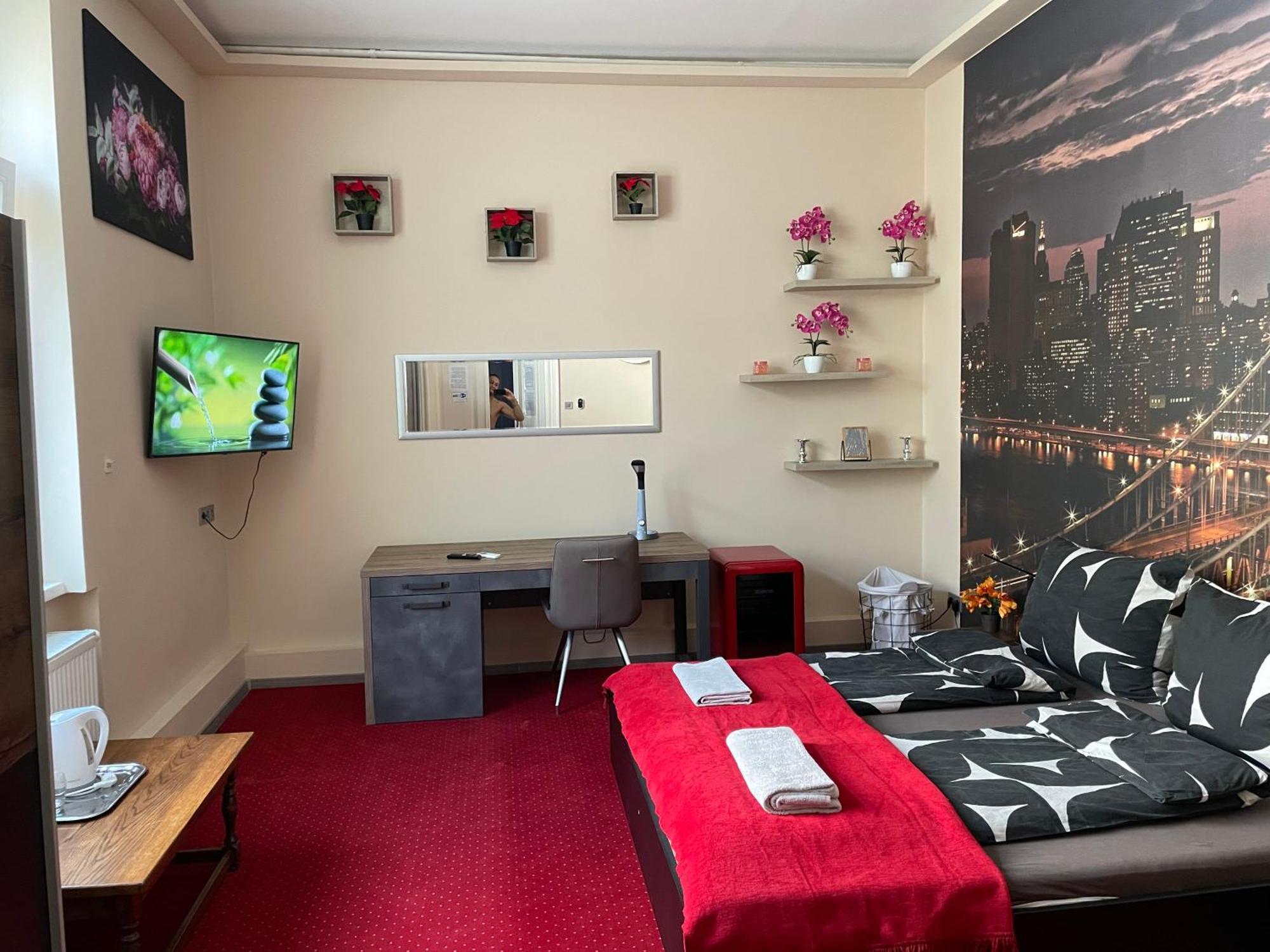 Hostel Rooms Debrecen Eksteriør billede